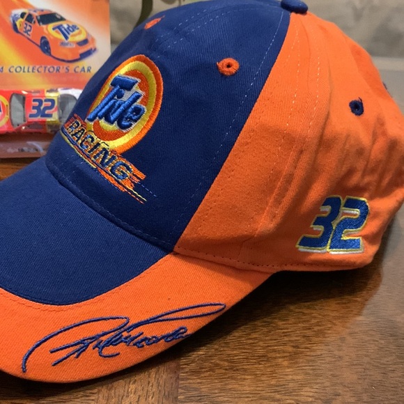 NASCAR Ricky Craven 32 Tide Downy Racing Hat & 2004 Chevy Monte Carlo Race Car - Picture 3 of 12